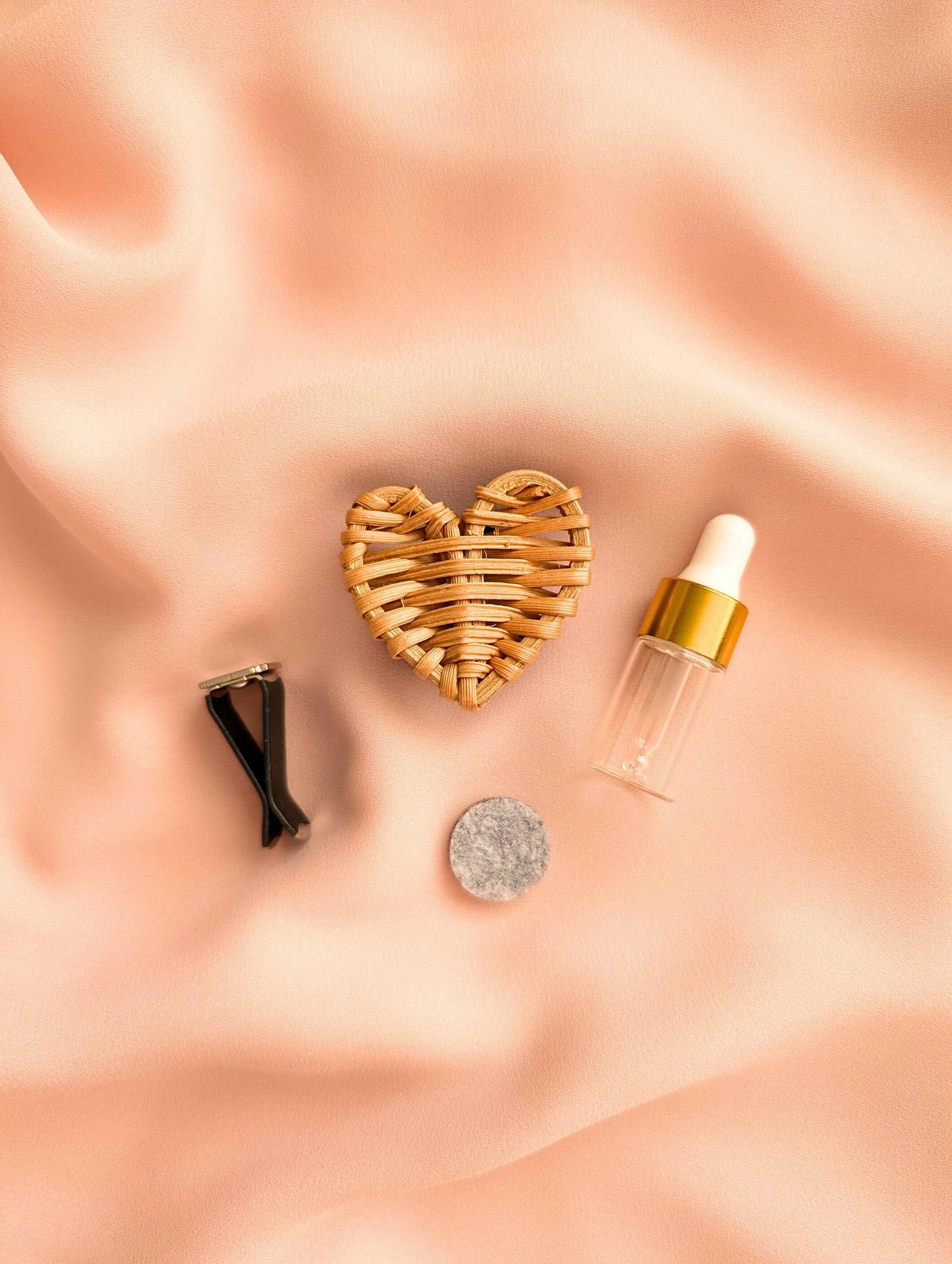 Clip diffuseur d'huiles essentielles - coeur
