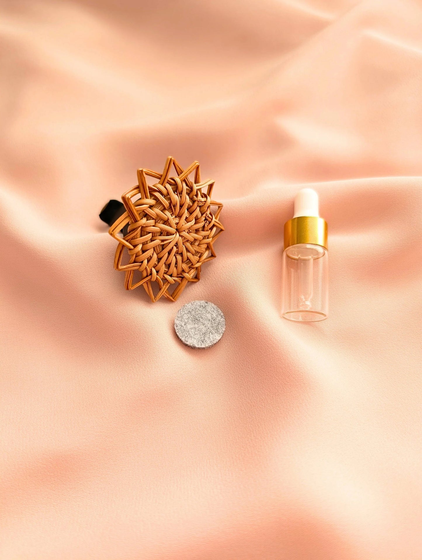 Clip diffuseur d'huiles essentielles - Soleil