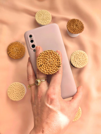Phone grip en rotin