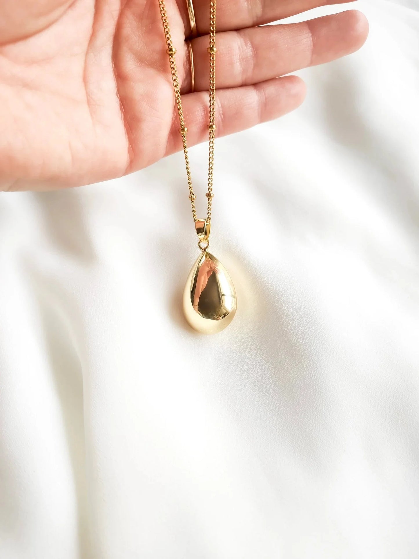 Collier BOLA goutte