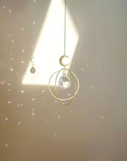 UNIVERS
