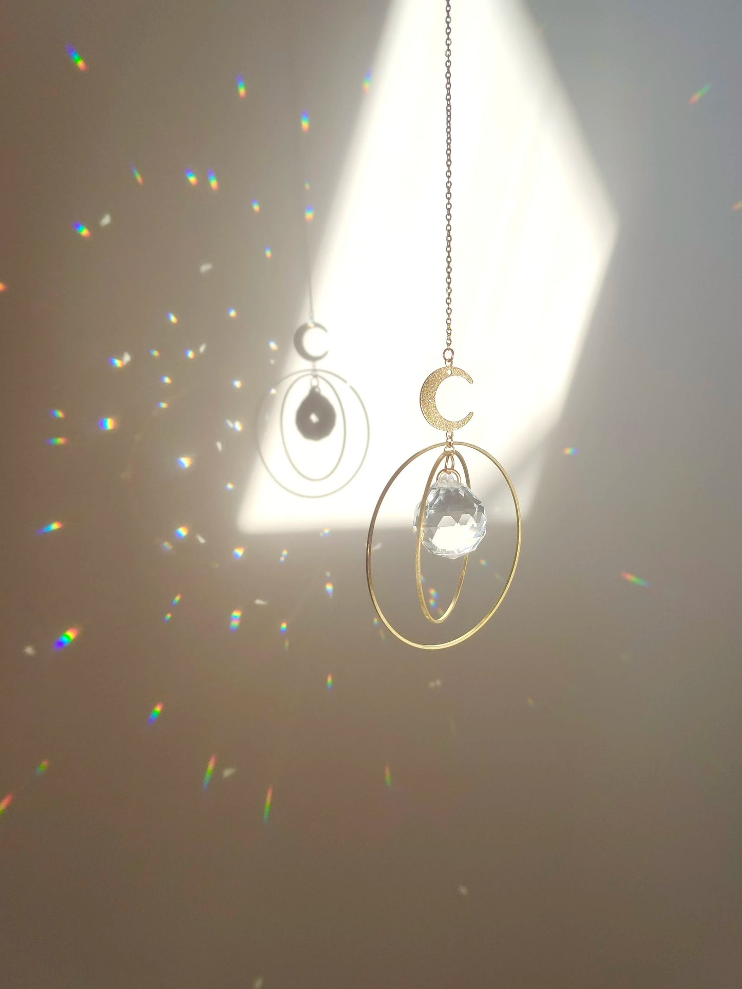 UNIVERS